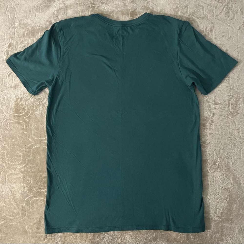 The Nike Tee - Athetic Cut - Logo Tee Size Small - Picture 5 of 5